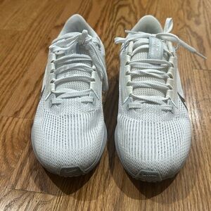 Nike running sneakers size 5.5. Women’s. White